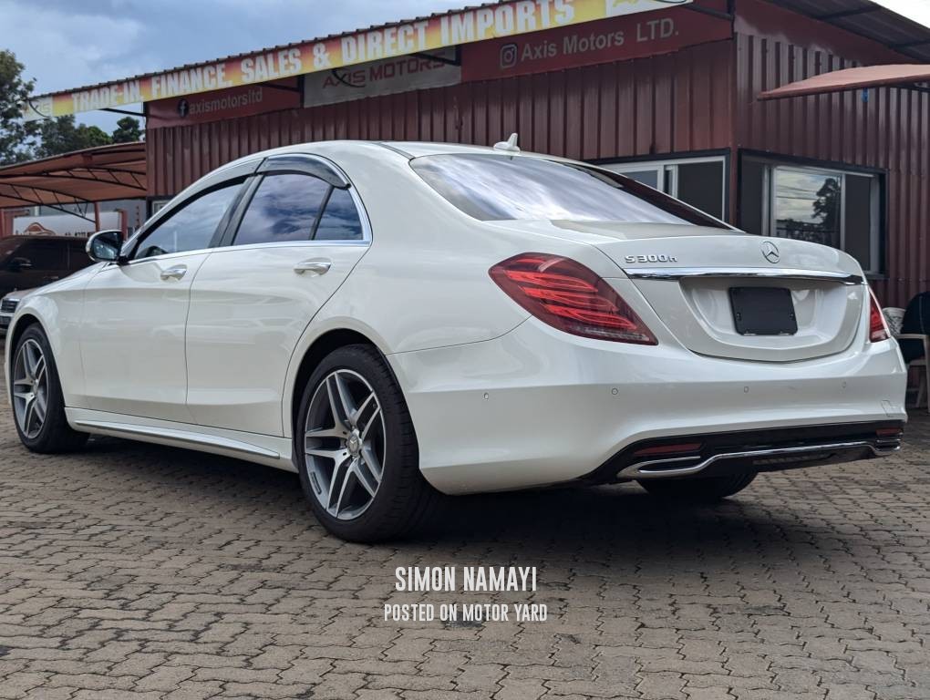 Mercedes-Benz S300 2017 White