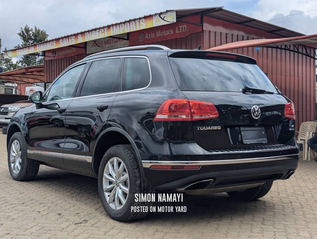 Volkswagen Touareg 2016 Black