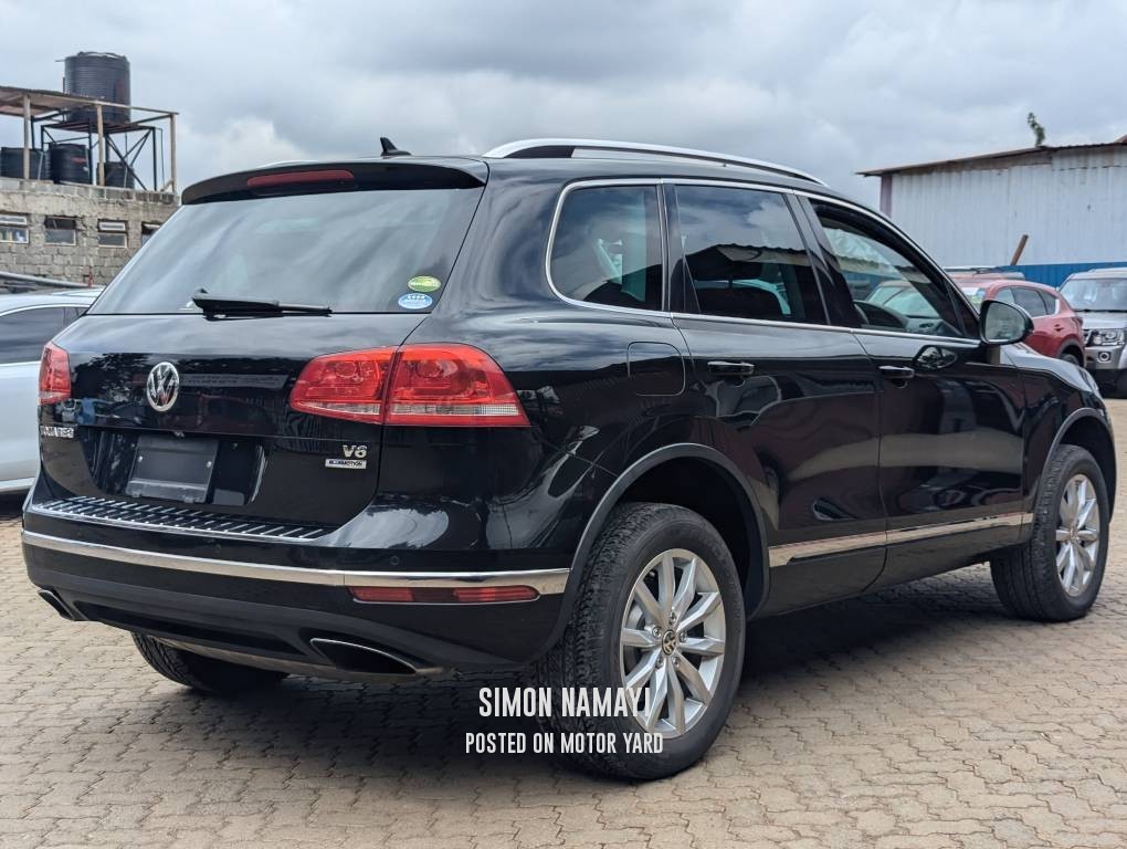 Volkswagen Touareg 2016 Black