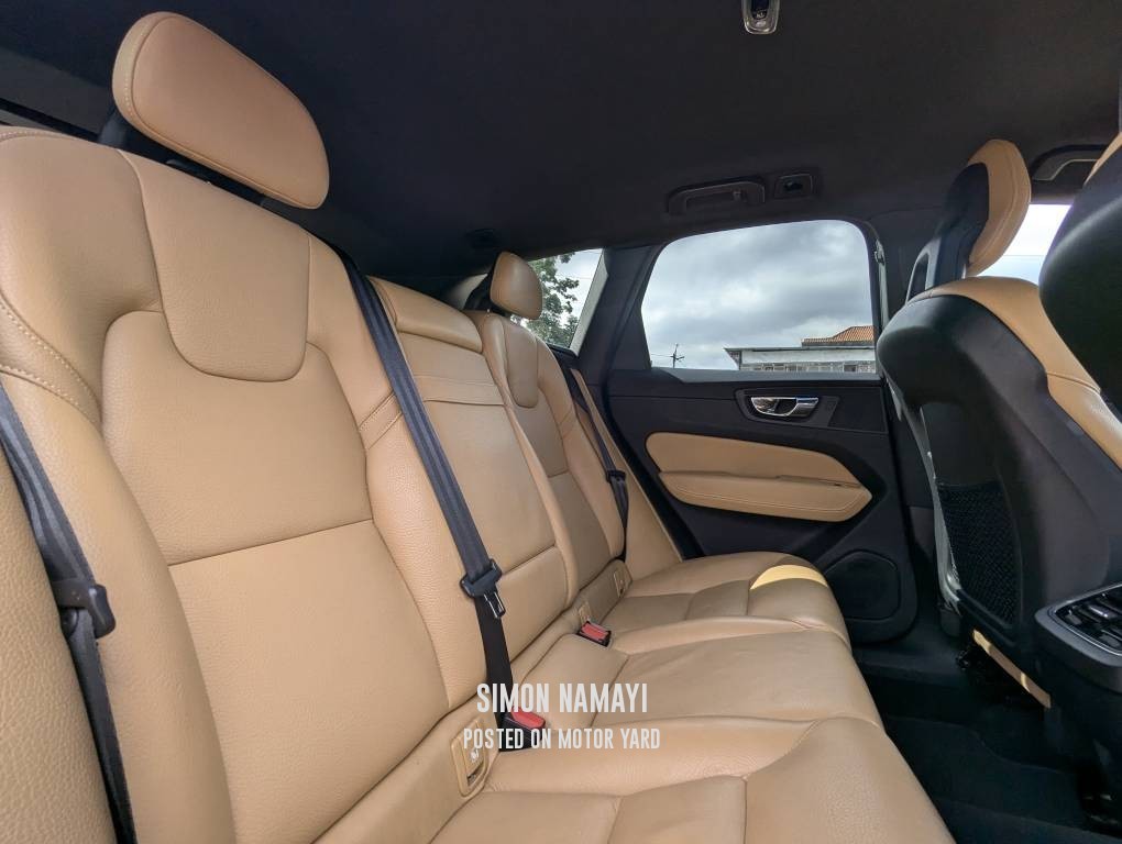 Volvo XC60 2018 Black