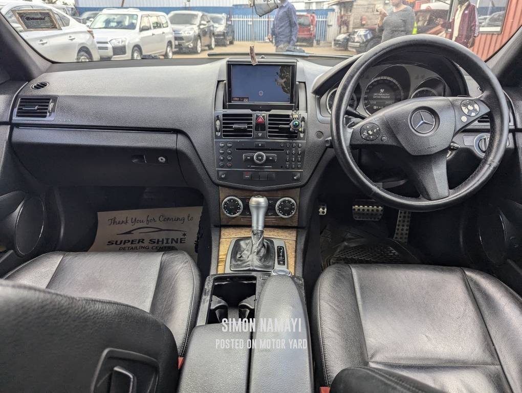 Mercedes-Benz C200 2008 White