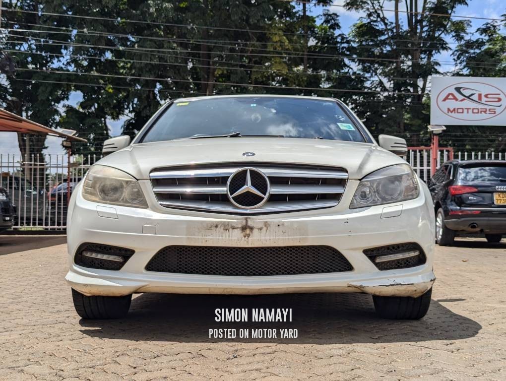 Mercedes-Benz C200 2008 White