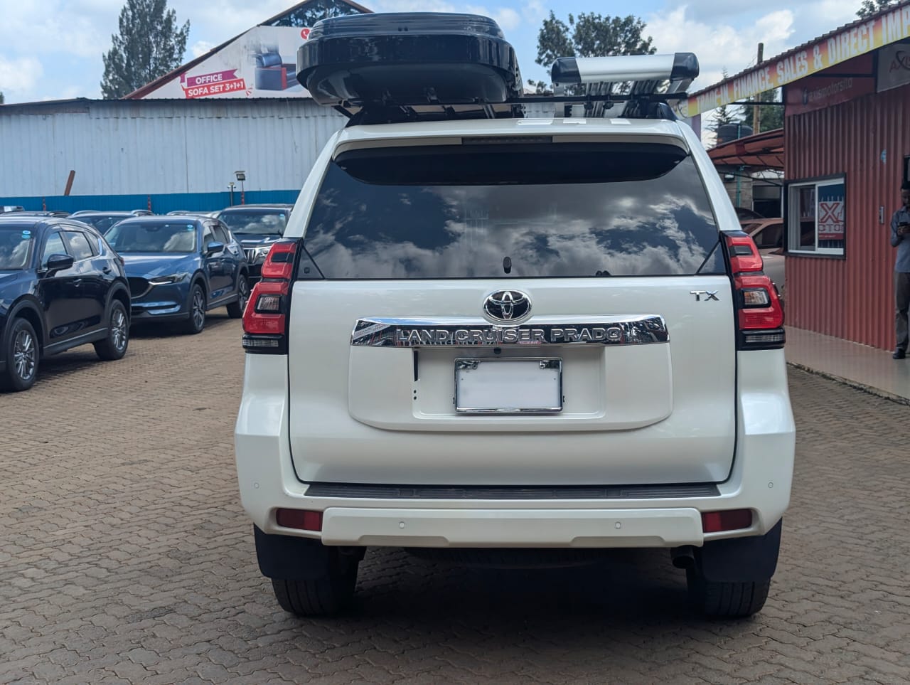 Toyota Land Cruiser Prado 2018 White