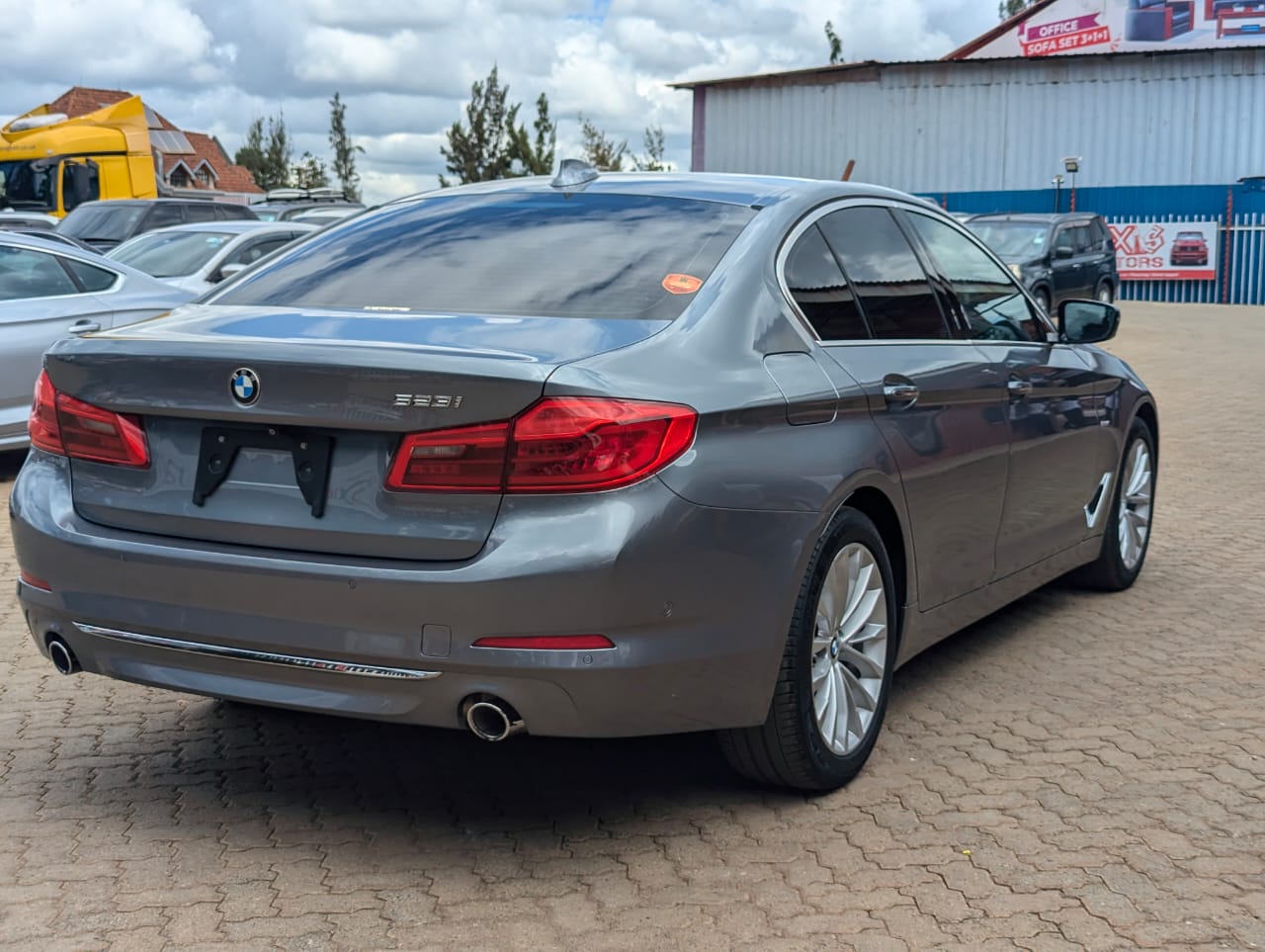 BMW 523i 2017 Other