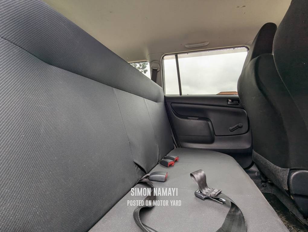 Toyota Succeed 2018 Silver