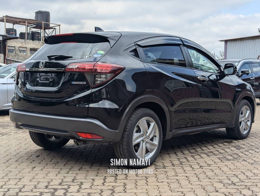 Honda Vezel 2018 Black