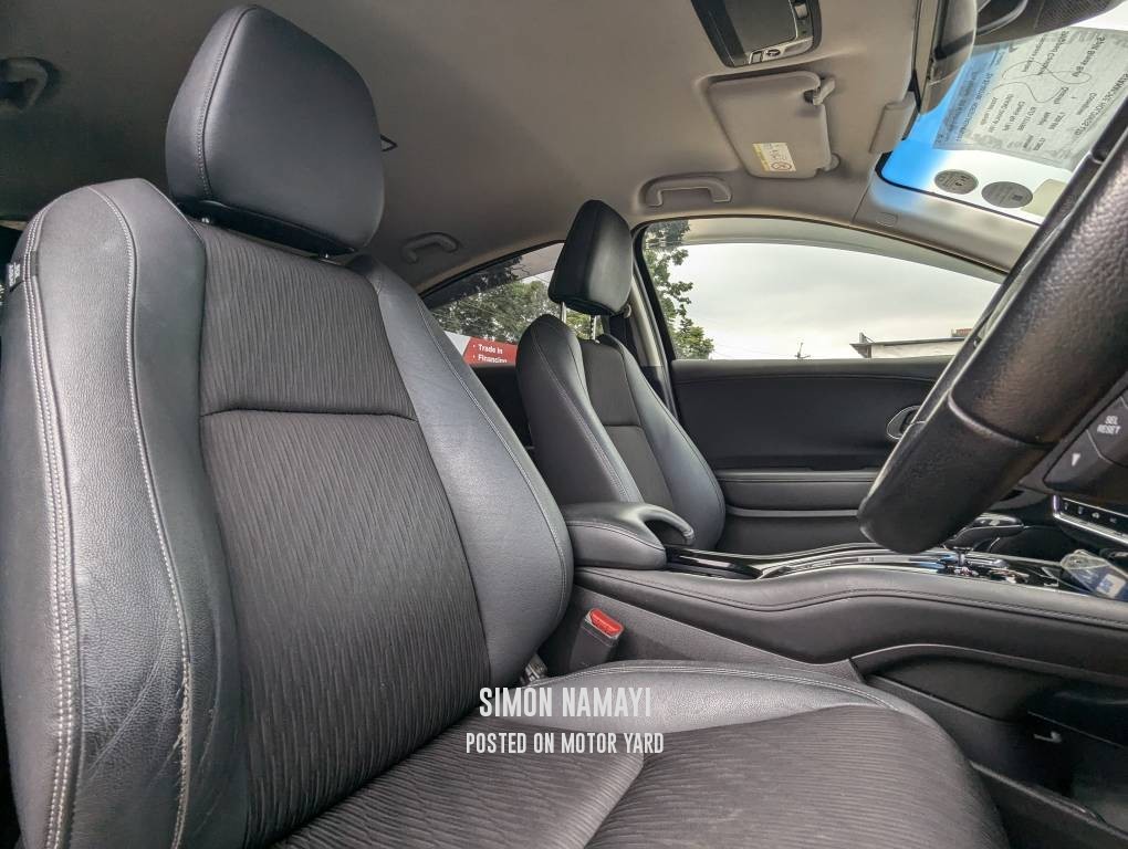 Honda Vezel 2018 Black