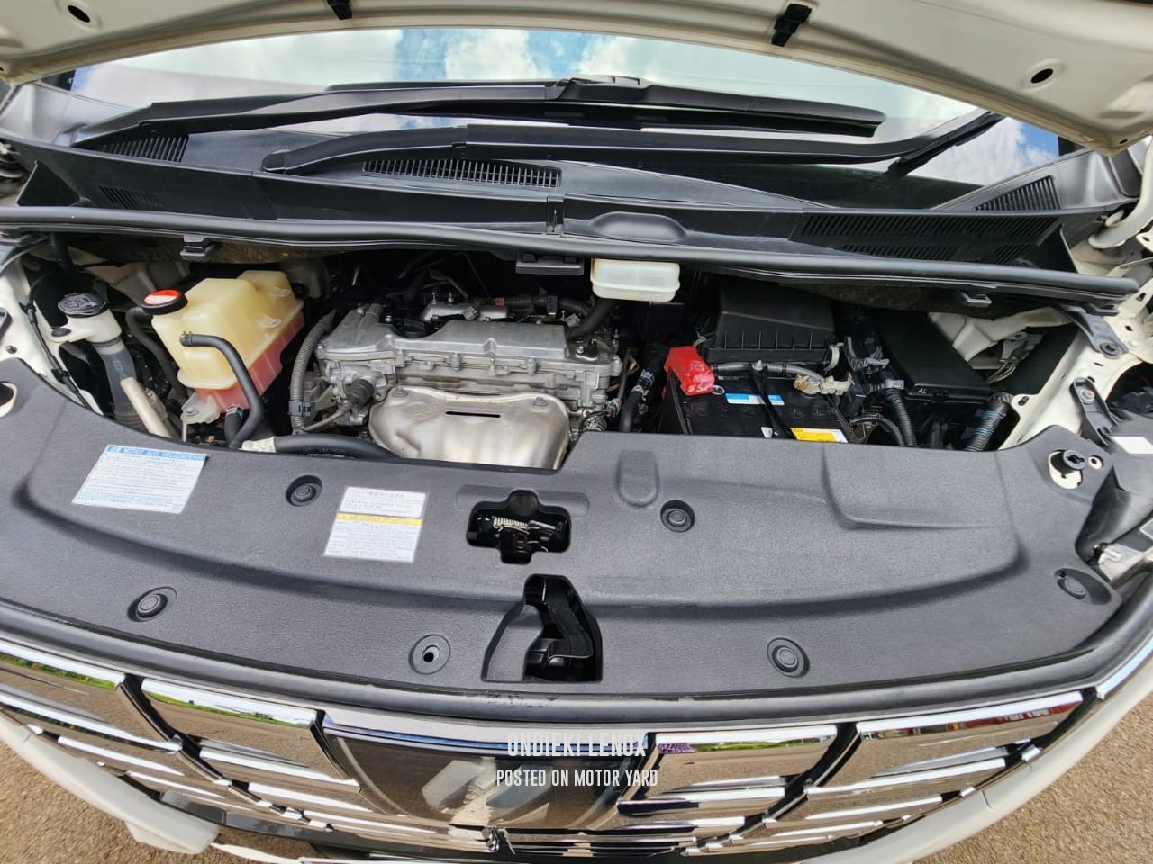 Toyota Alphard 2017 White