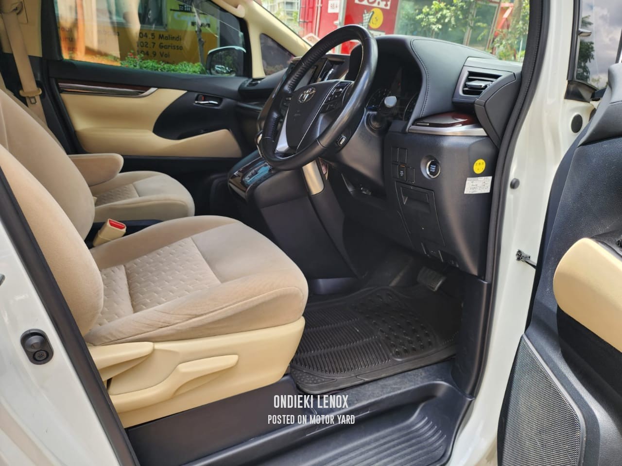 Toyota Alphard 2017 White