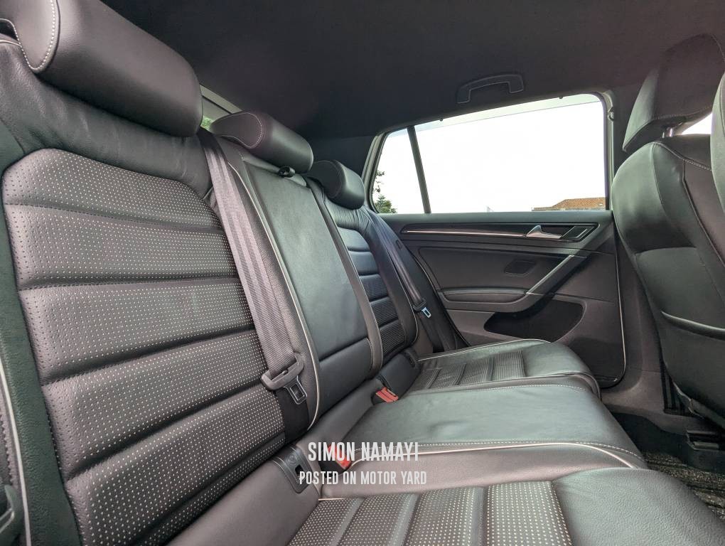 Volkswagen Golf 2018 White