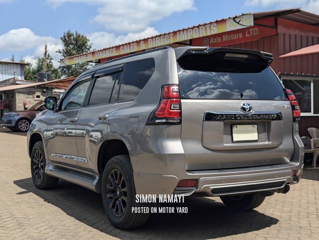 Toyota Land Cruiser 2022 Other