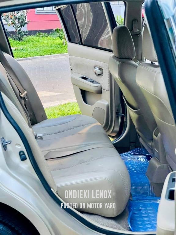 Nissan Tiida 2010 Other