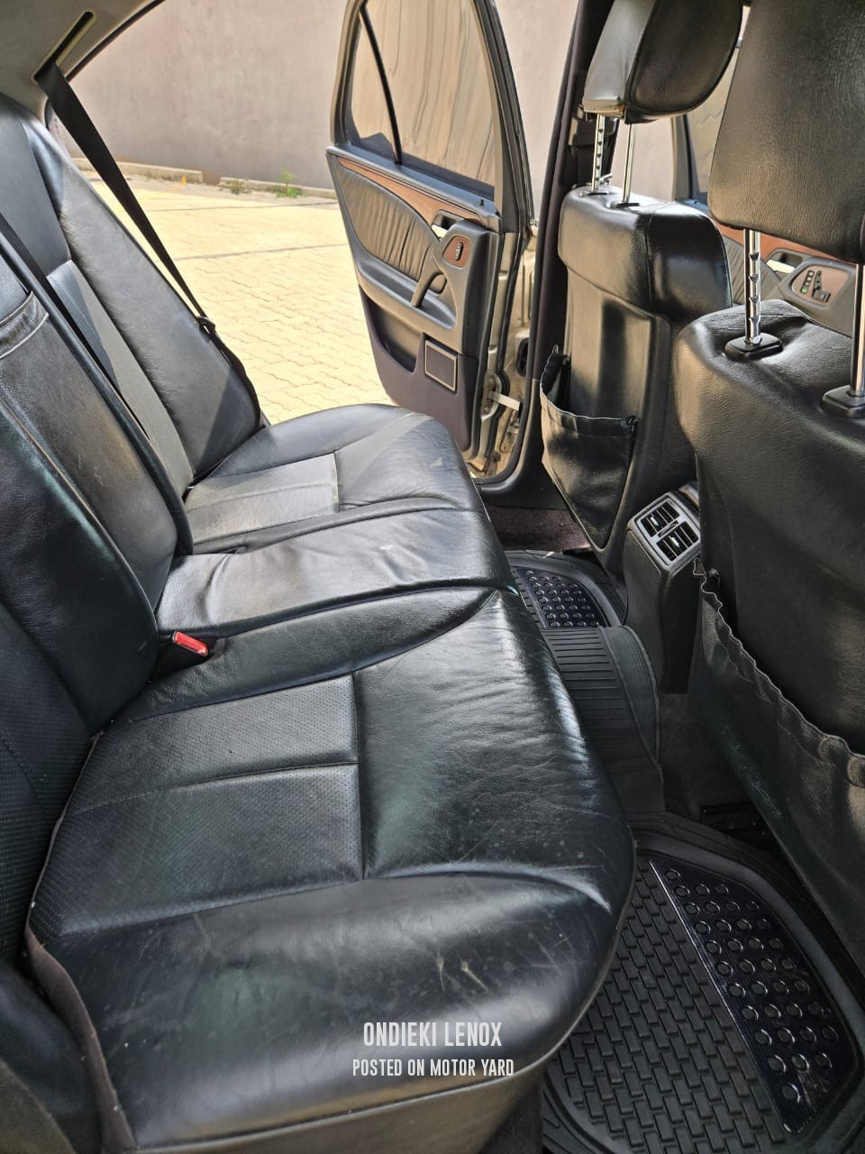 Mercedes-Benz E200 2002 Other