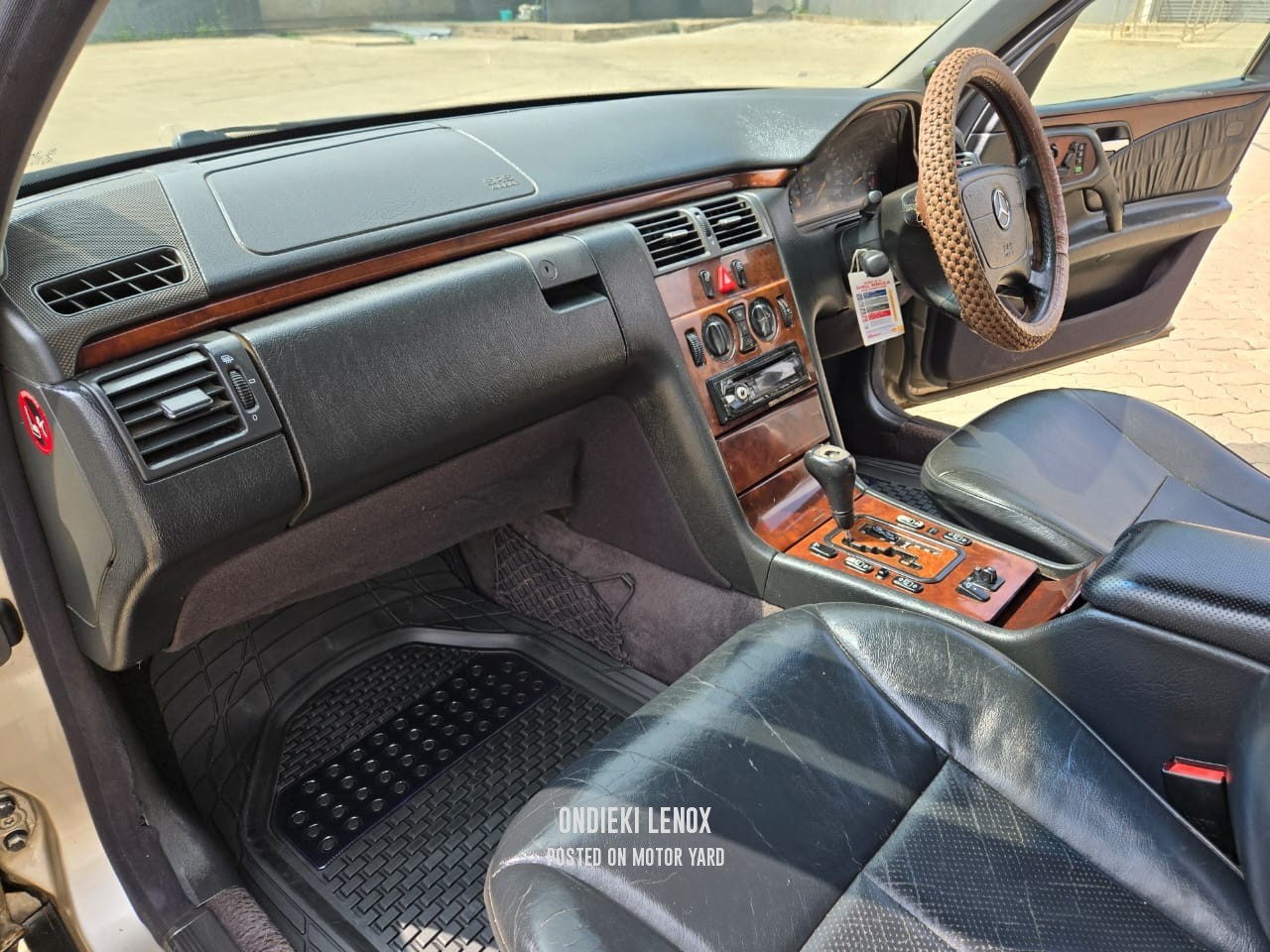 Mercedes-Benz E200 2002 Other