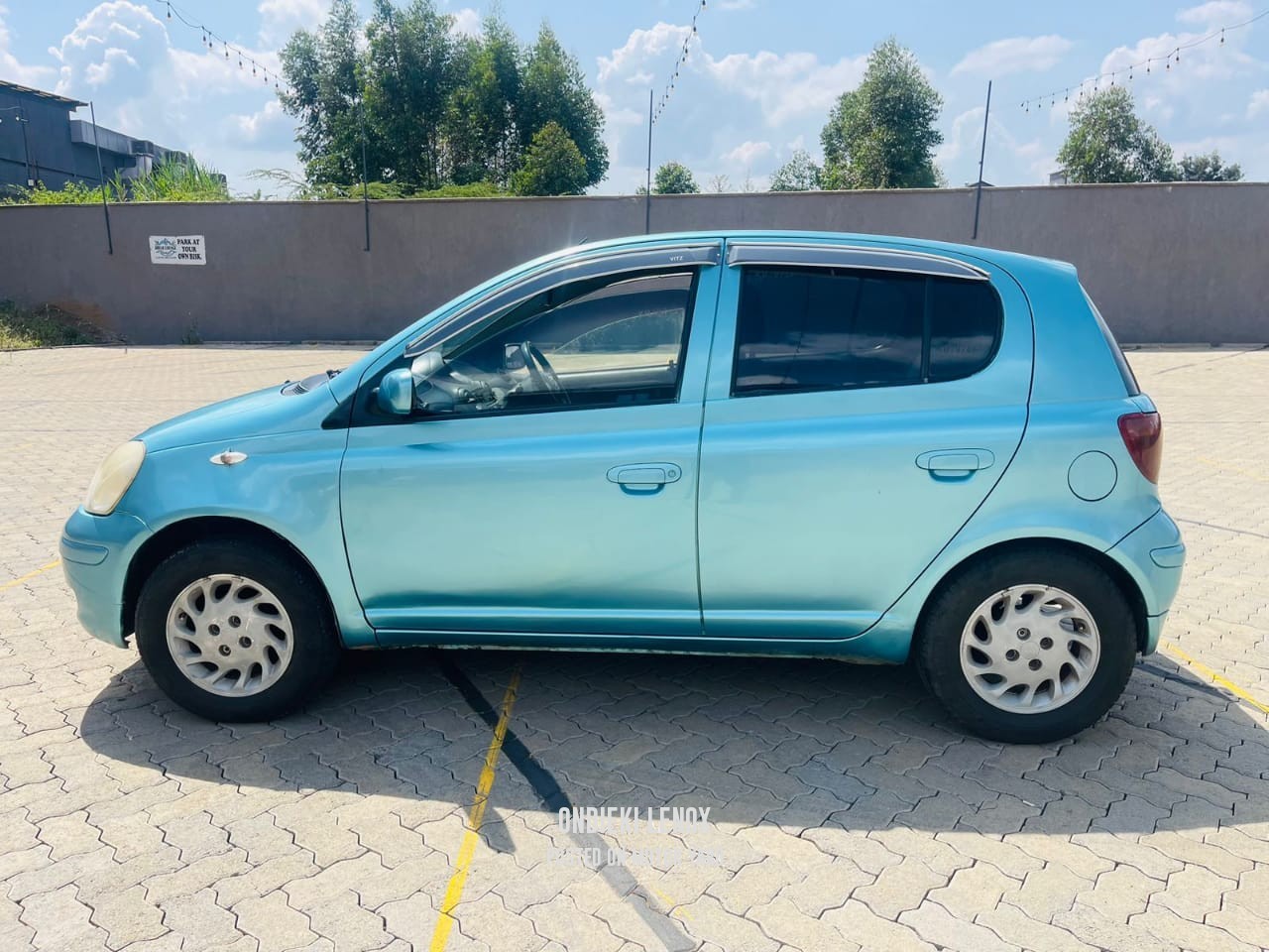 Toyota Vitz 2004 Other