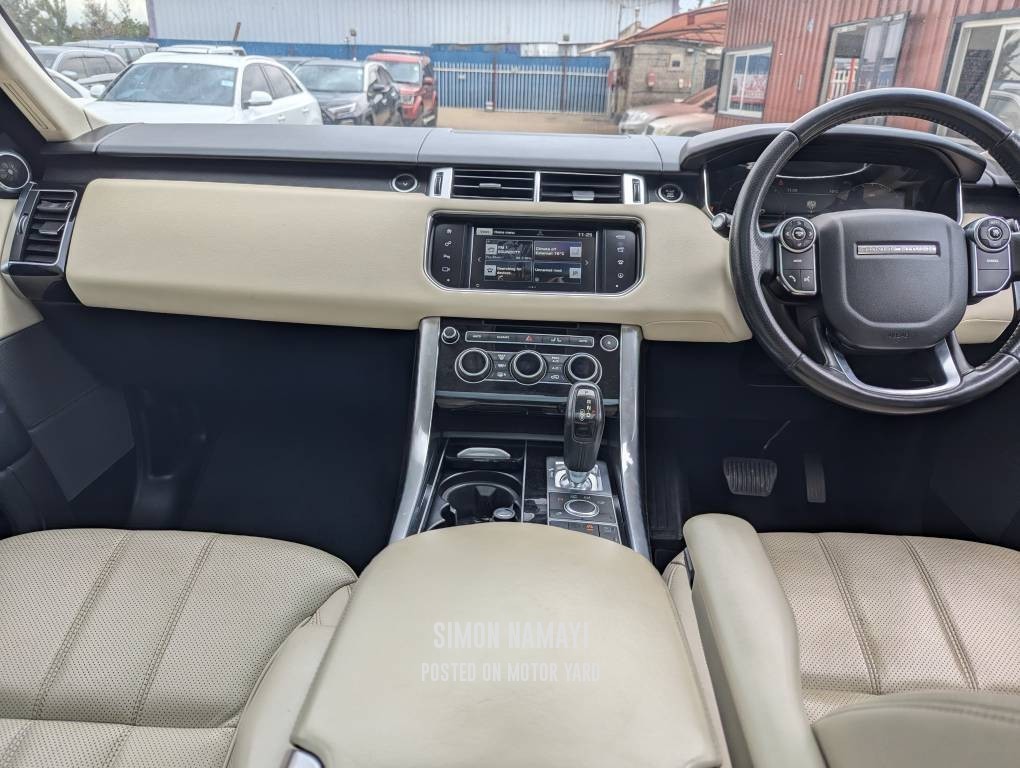 Range Rover Sport HSE 2016 Maroon