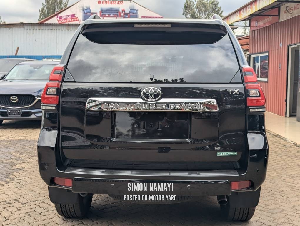 Toyota Land Cruiser Prado 2021 Black