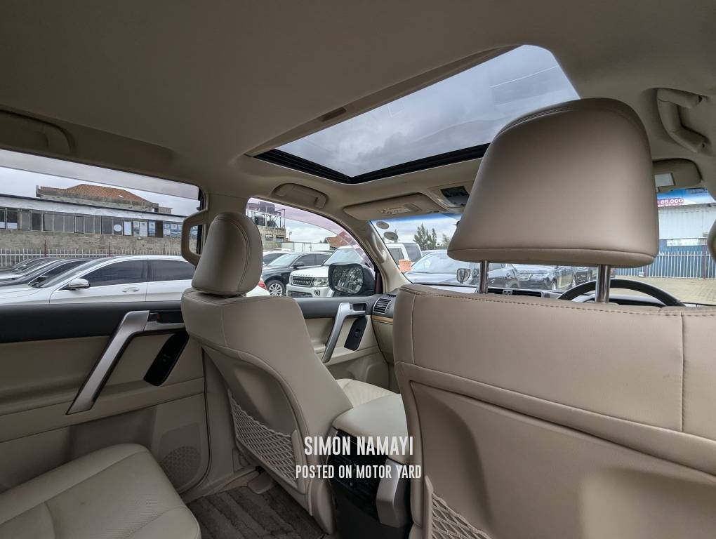 Toyota Land Cruiser Prado 2021 Black