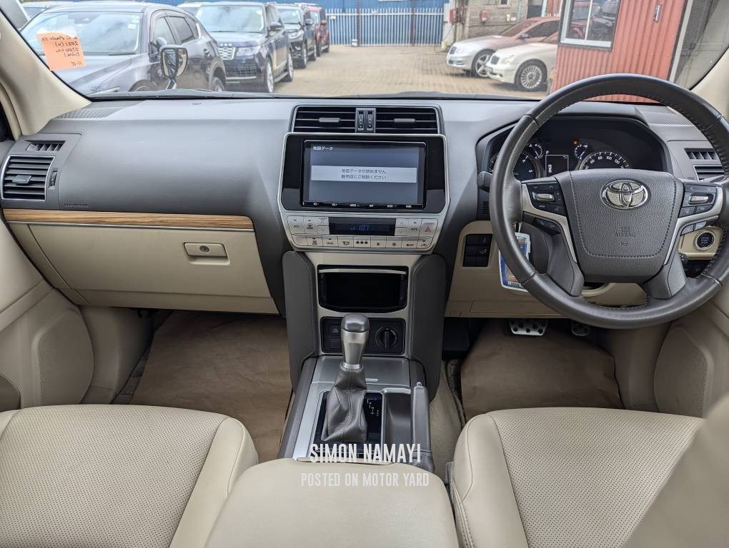 Toyota Land Cruiser Prado 2021 Black