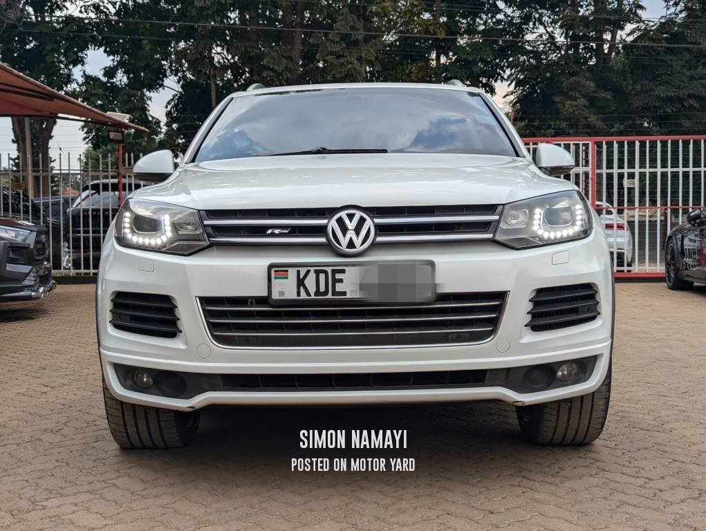 Volkswagen Touareg 2014 White