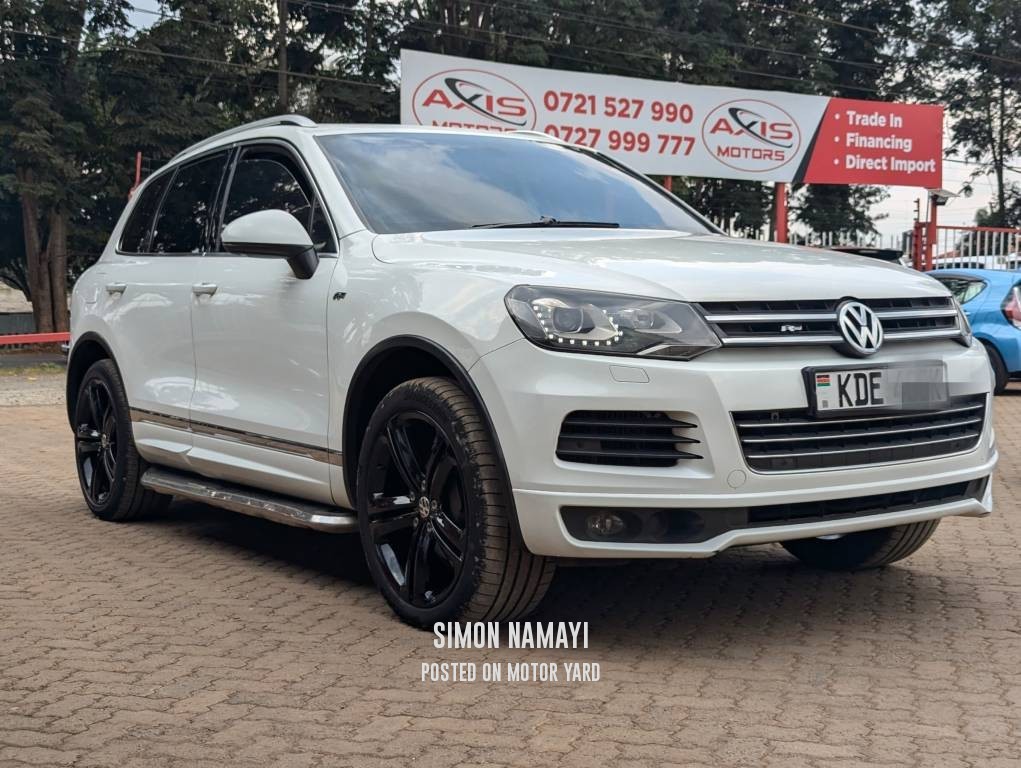 Volkswagen Touareg 2014 White