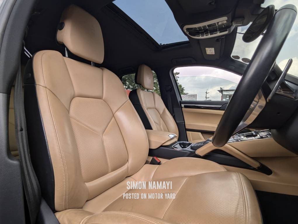 Porsche Cayenne 2018 Black