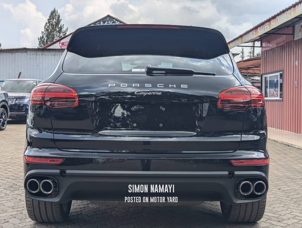 Porsche Cayenne 2018 Black