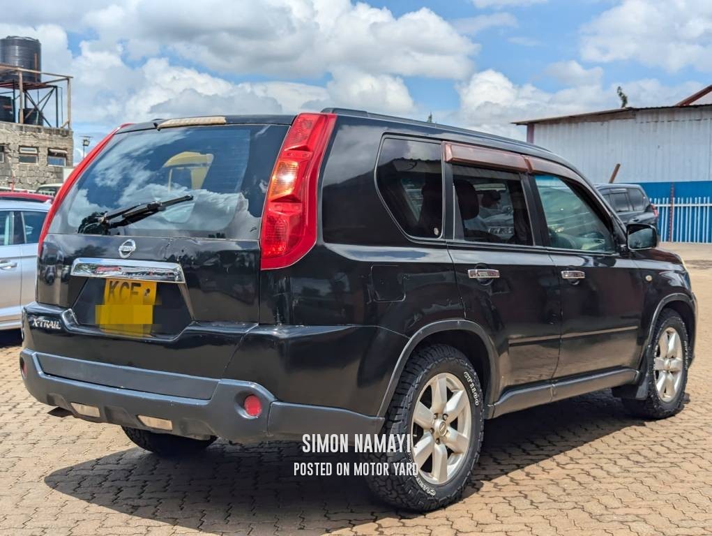 Nissan Xtrail 2009 Black