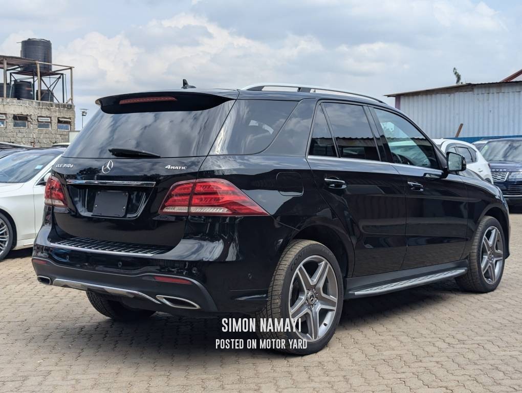Mercedes-Benz GLE350 2017 Black