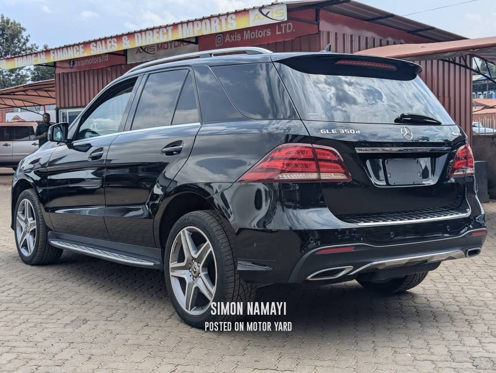 Mercedes-Benz GLE350 2017 Black