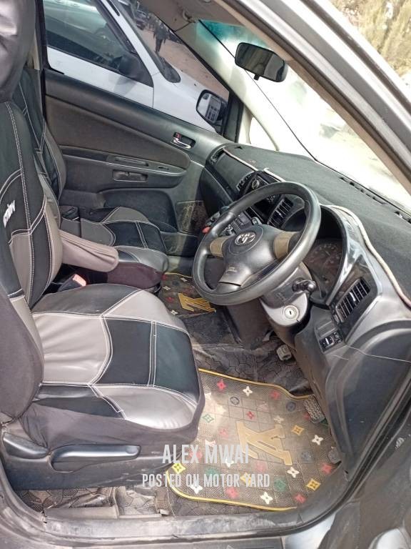 Toyota Wish 2015 Grey