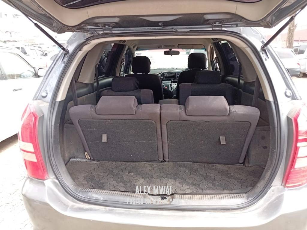 Toyota Wish 2015 Grey