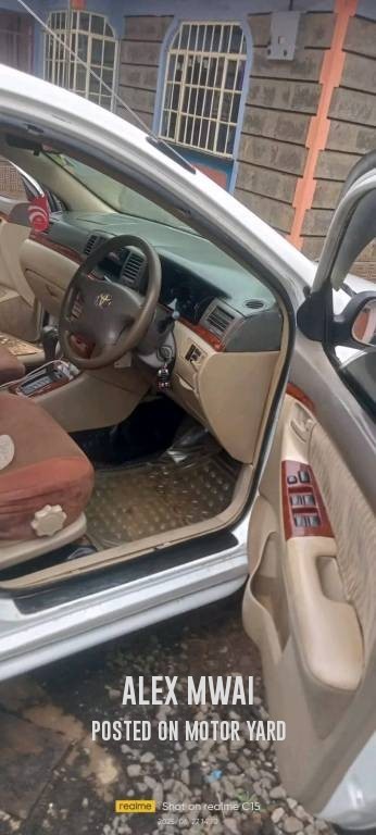 Toyota NZE 2010 White