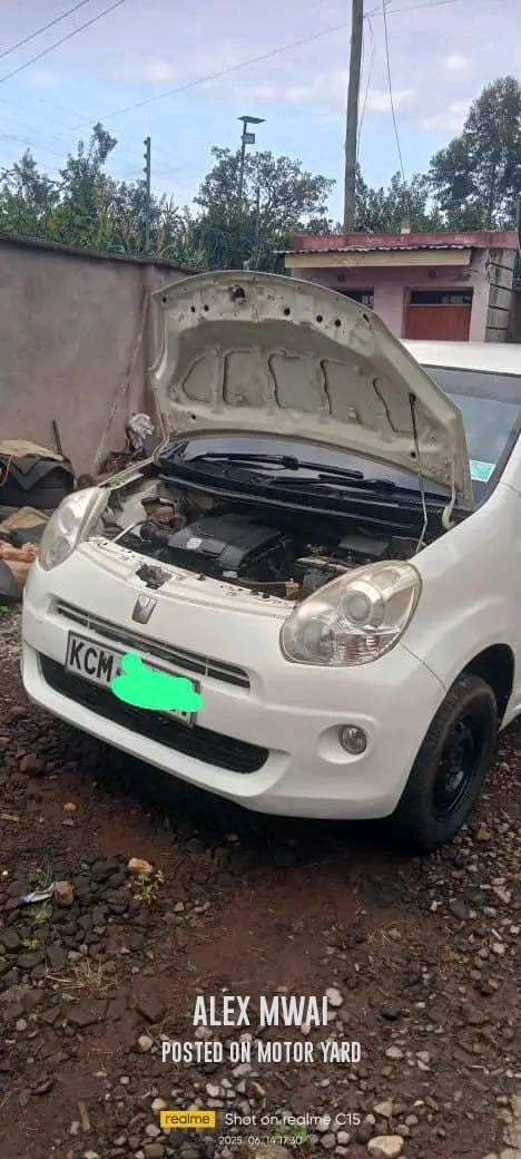 Toyota Passo 2015 White