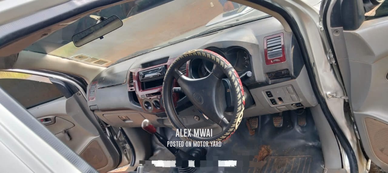 Toyota Hilux 2008 Silver