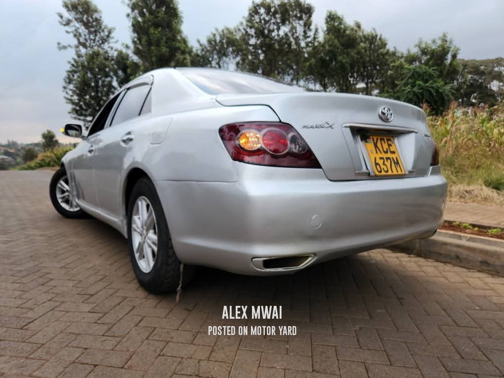 Toyota Mark X 2017 Silver