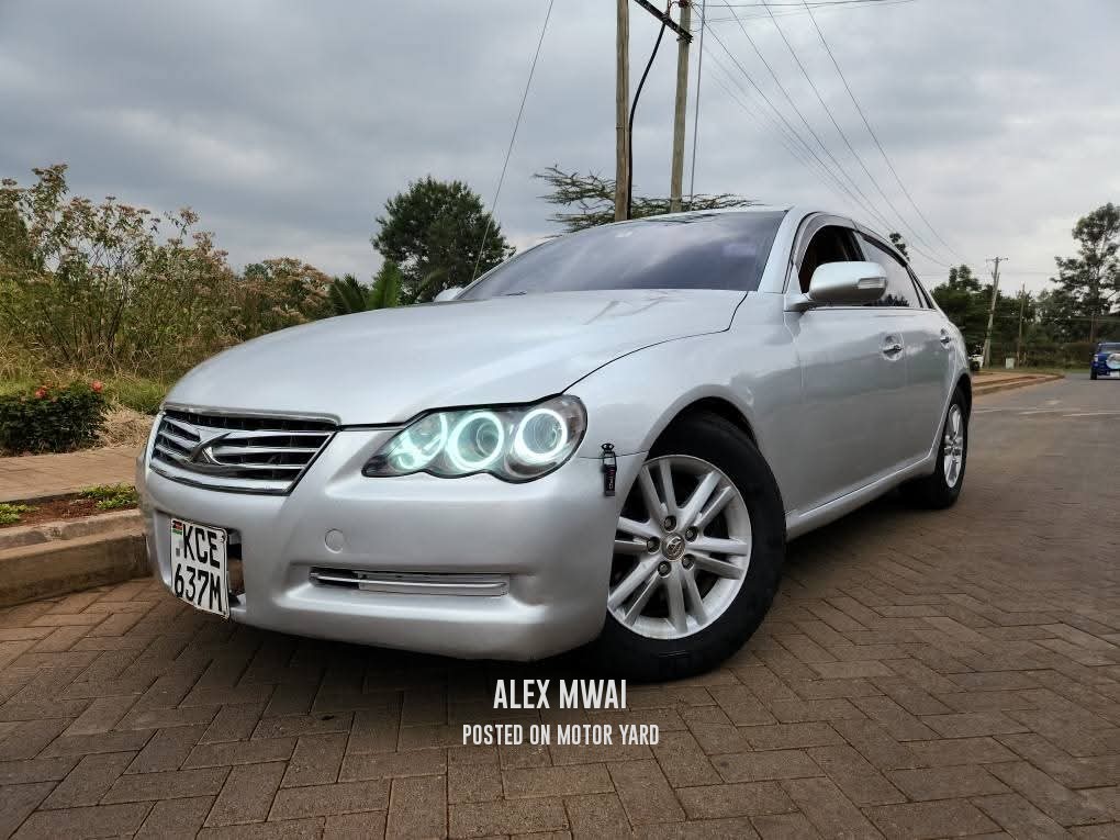Toyota Mark X 2017 Silver