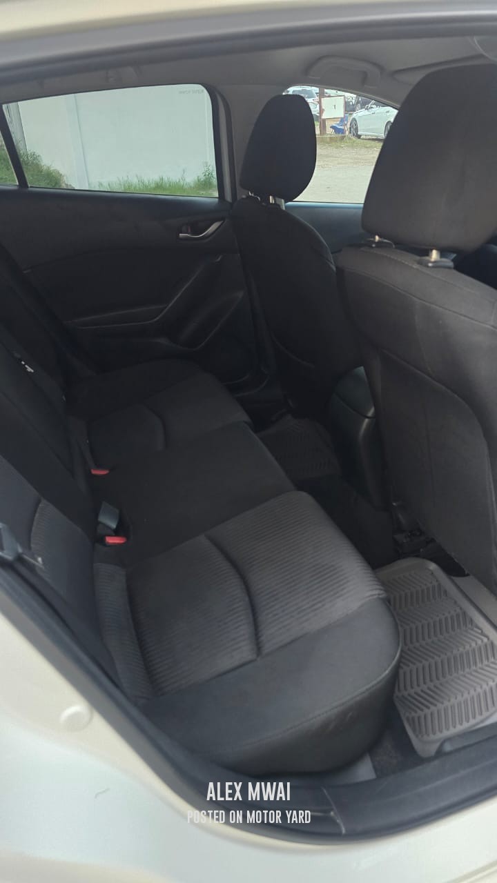 Mazda Axela 2015 White