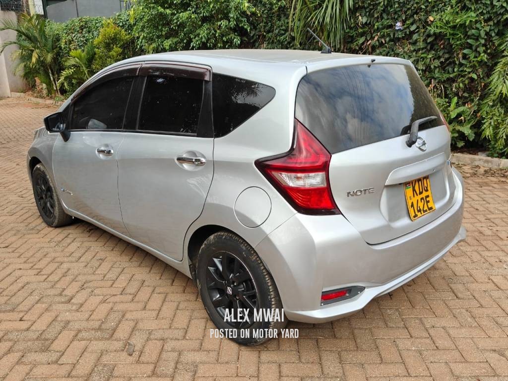 Nissan Note 2017 Grey
