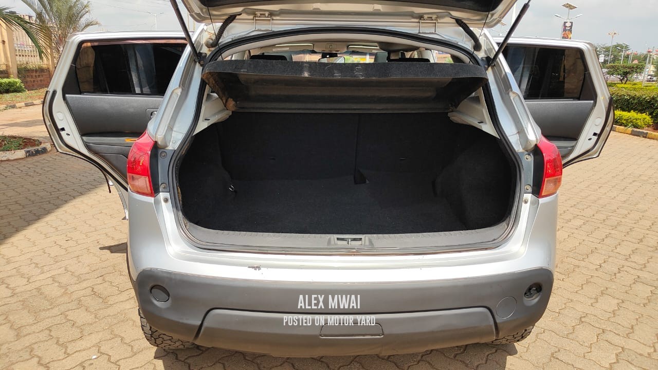 Nissan Dualis 2012 Gold