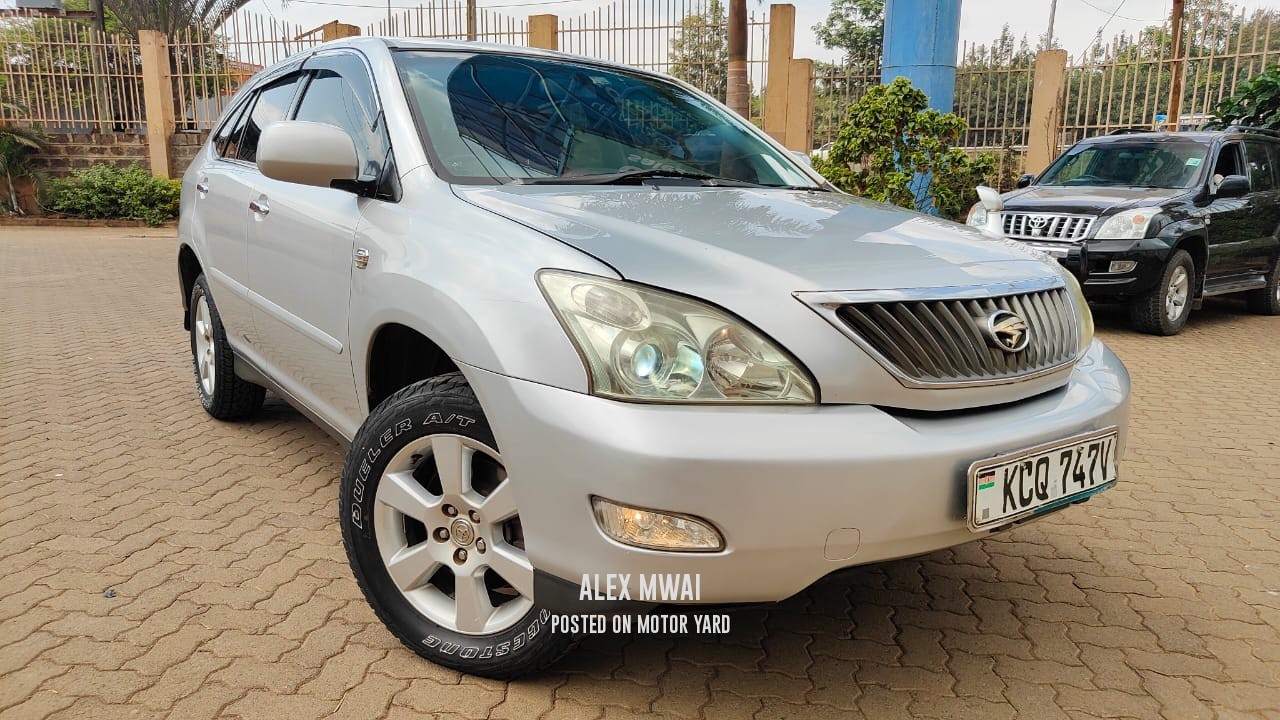 Toyota Harrier 2012 Silver