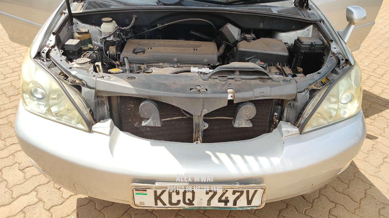 Toyota Harrier 2012 Silver