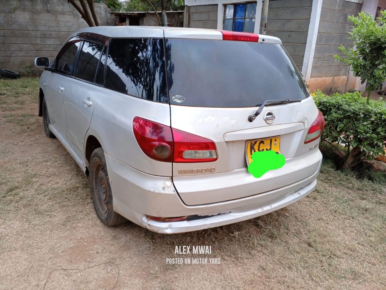 Nissan Wingroad 2011 Silver