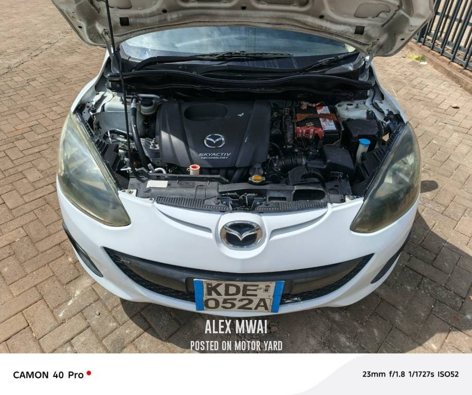 Mazda Demio 2015 White