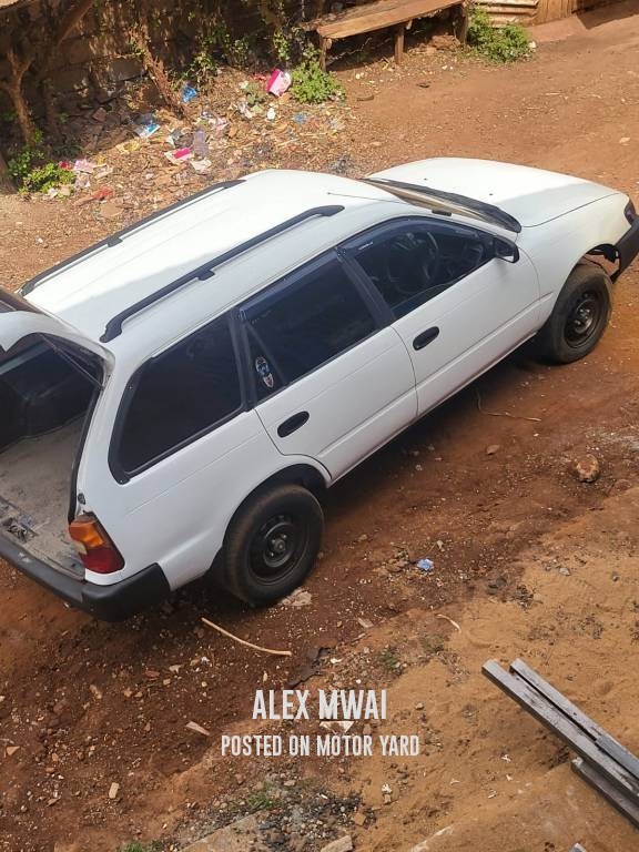 Toyota Corolla 2007 White