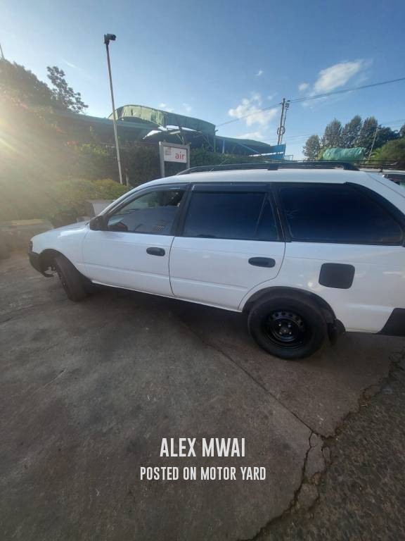 Toyota Corolla 2007 White