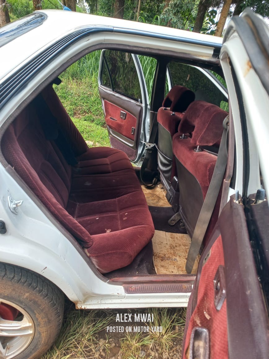 Toyota Corolla 2009 White