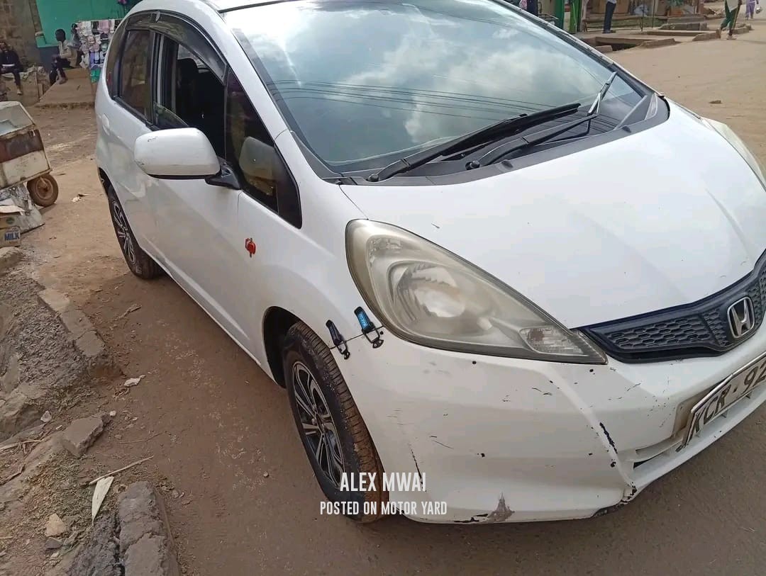 Honda Fit 2011 White