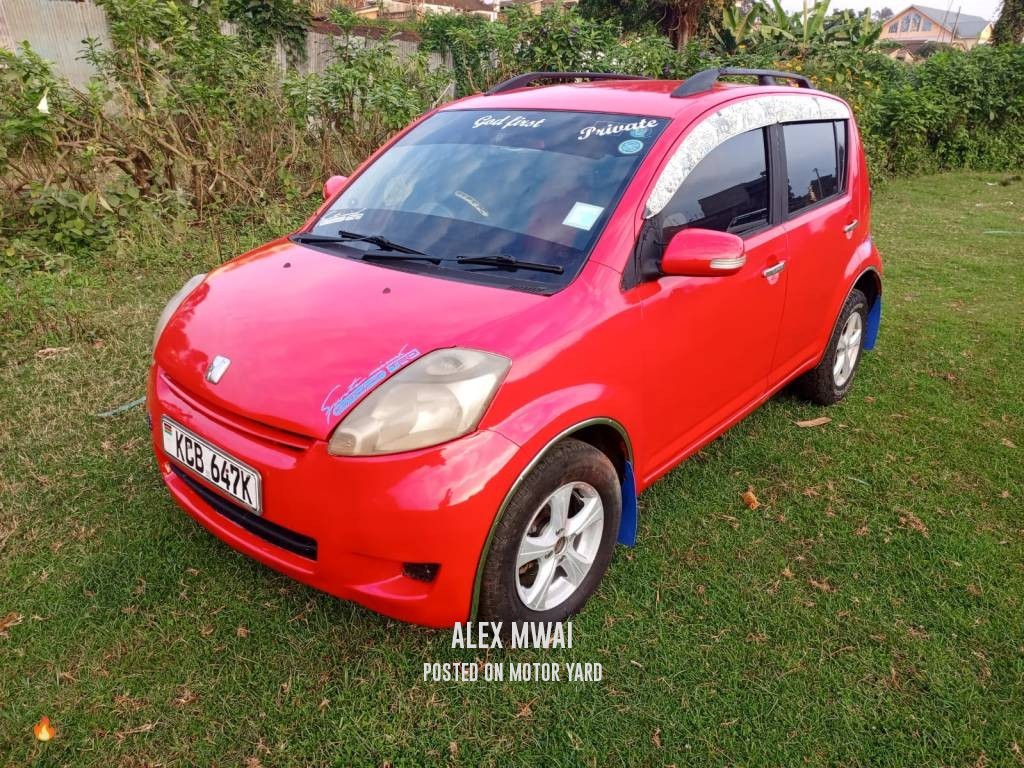 Toyota Passo 2014 Red