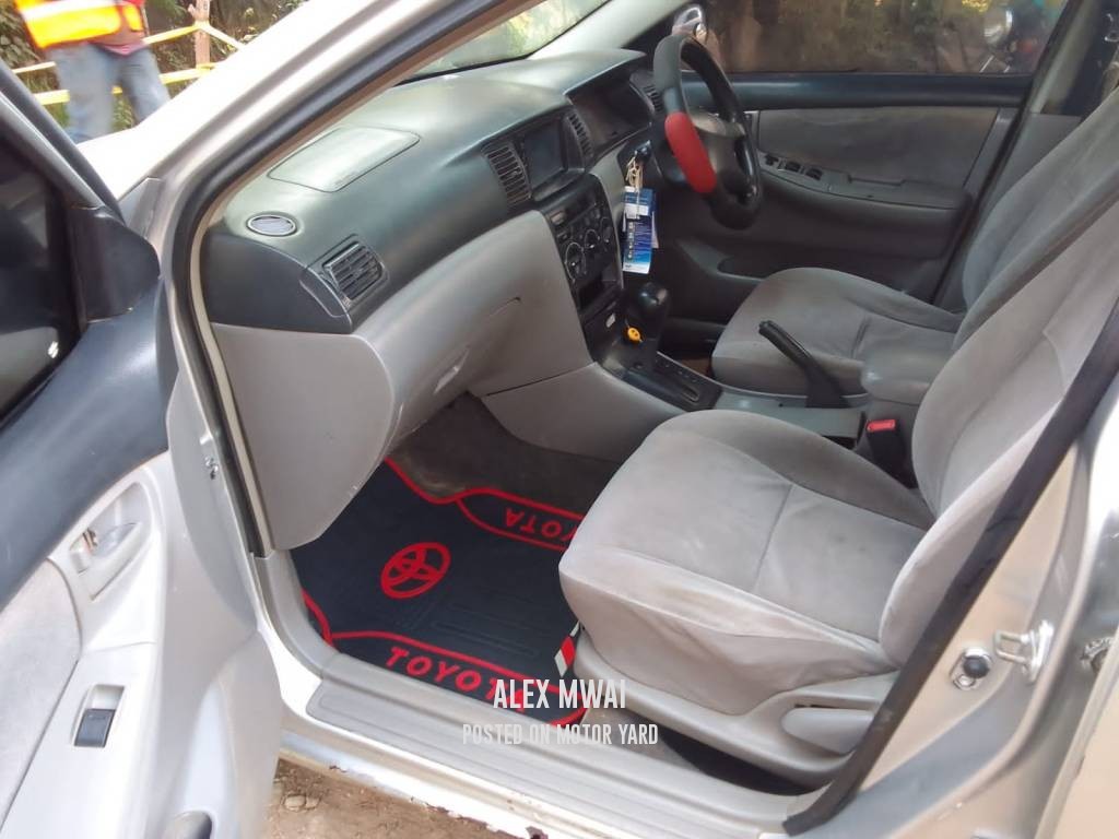 Toyota Corolla 2011 Grey